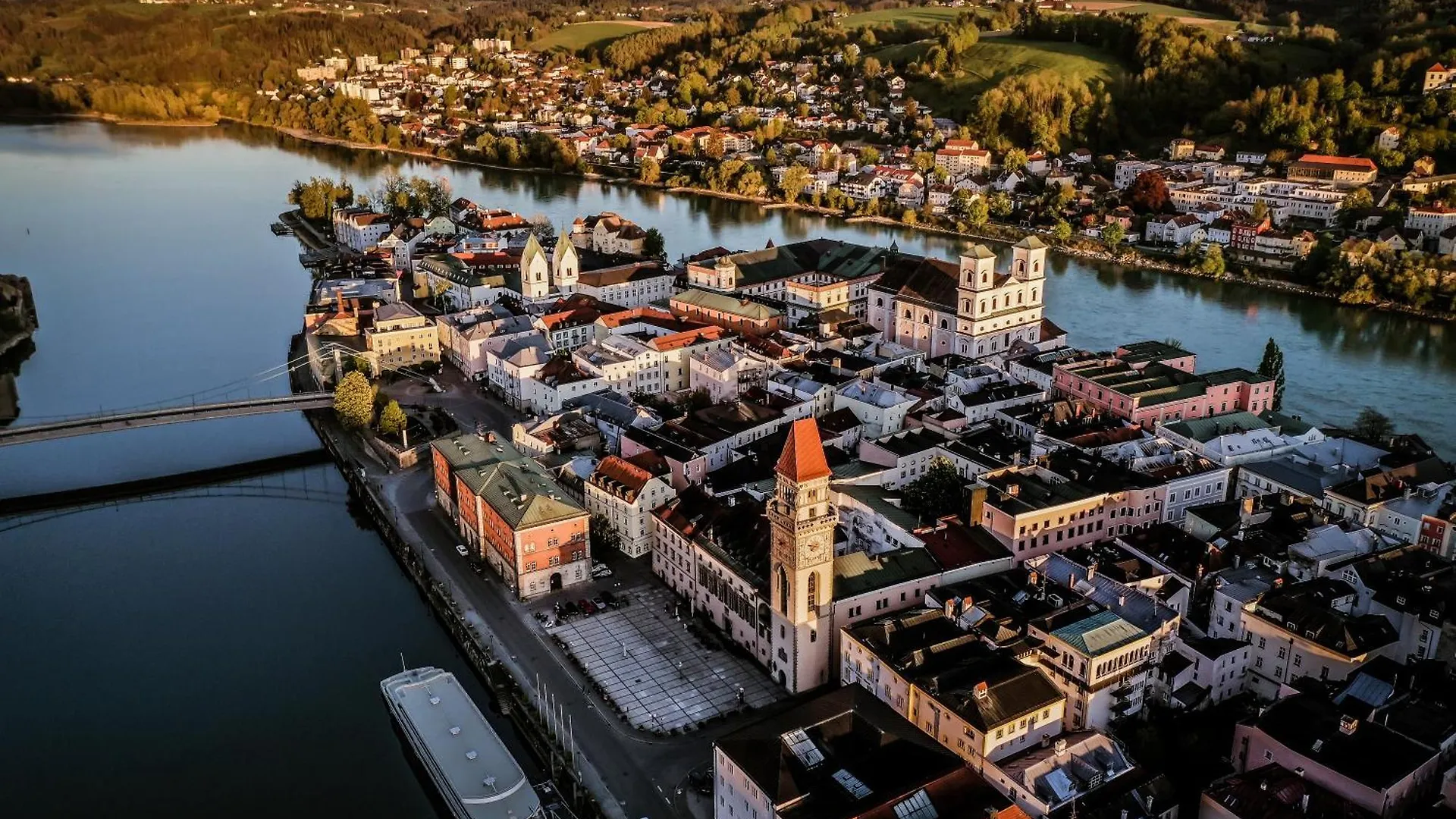Apartment Passau C - Gargen, Stilvoll, Modern & Cozy Im Zentrum Von Passau
